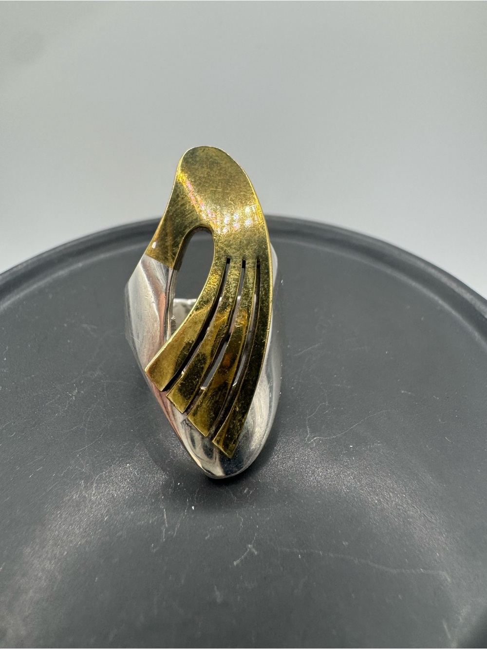 Signed Modernist Style Copper 925
Silver Silver Statement Ring
Sz 6